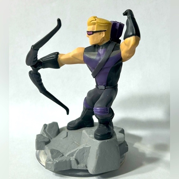 Disney Infinity 2.0 x Marvel - Hawkeye 🏹 Buy 4 $14 Figures Get TWO $14s FREE - Picture 2 of 4